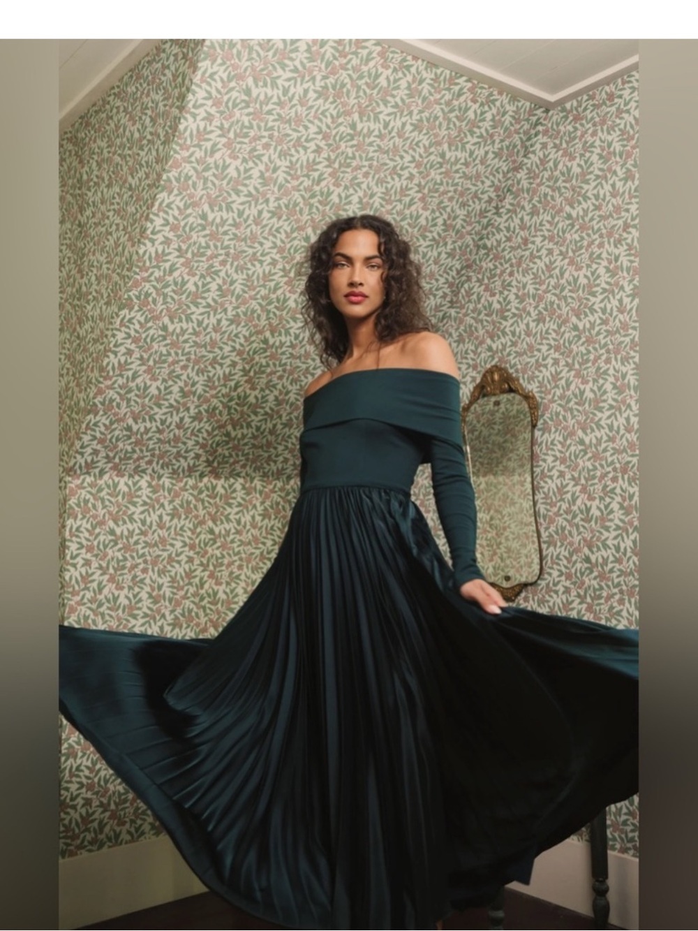 Hutch Off-Shoulder Blythe Dress in Forest Green - Size 2